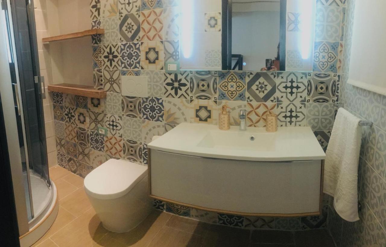 Ne Mia Apartment Palermo Bagian luar foto